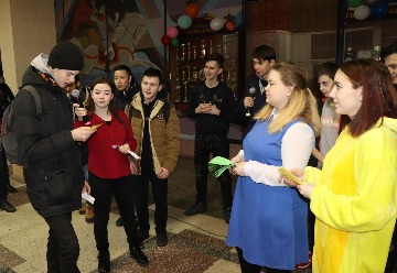IMG_2408_cr.jpg