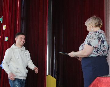 IMG_0101_cr.jpg