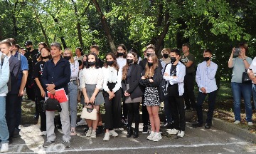 IMG_7268_cr.jpg