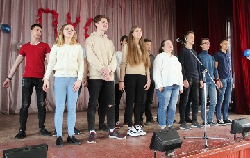 38-MaTsKPkHZTA