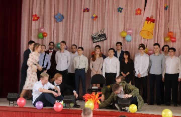 IMG_7476_cr.jpg