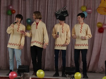 IMG_7415_cr.jpg