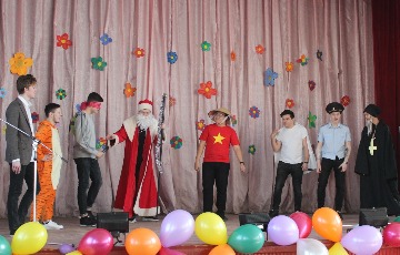 IMG_0102_cr.jpg