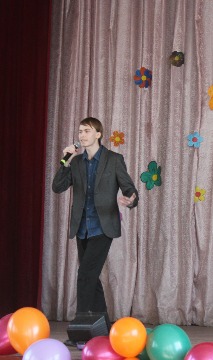 IMG_0034_cr.jpg