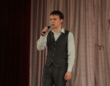 IMG_0143_cr.jpg