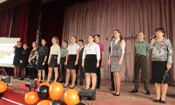 IMG_0330_cr.jpg