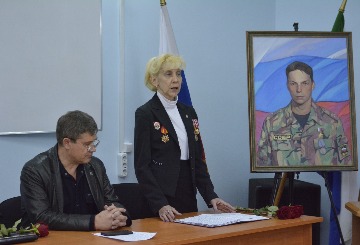 _DSC2524_cr.jpg