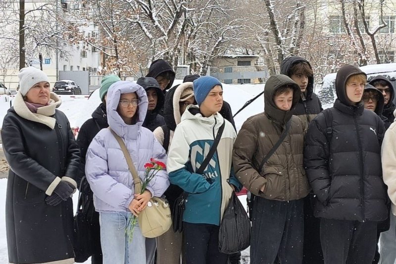 В ХИИК СибГУТИ почтили память героев России