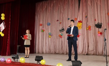 IMG_7394_cr.jpg