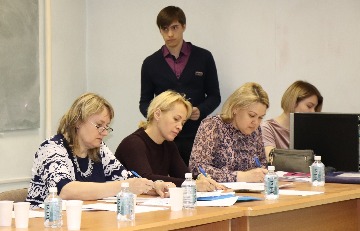 IMG_1614_cr.jpg