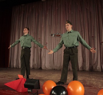 IMG_0237_cr.jpg