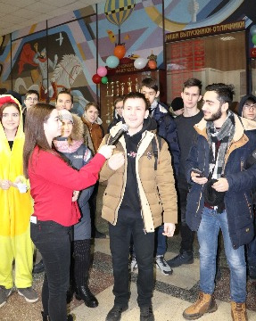IMG_2476_cr.jpg