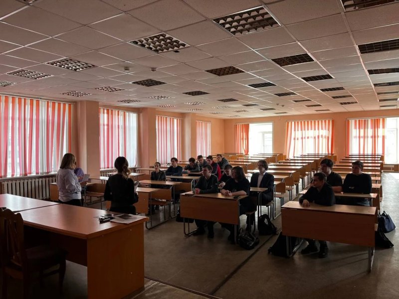 Студентам рассказали о переходе программы «Пушкинская карта» на платформу ВТБ 