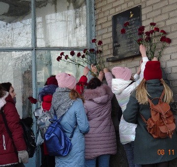 DSC02774_cr.jpg