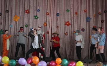 IMG_0073_cr.jpg
