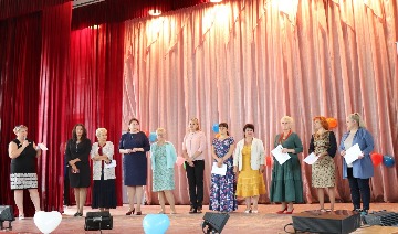 IMG_1759_cr.jpg