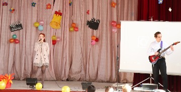 IMG_7484_cr.jpg