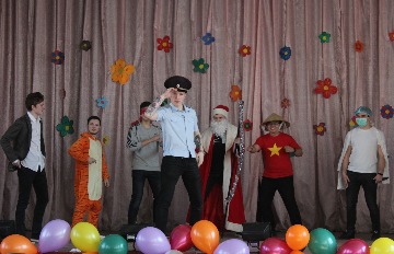 IMG_0079_cr.jpg