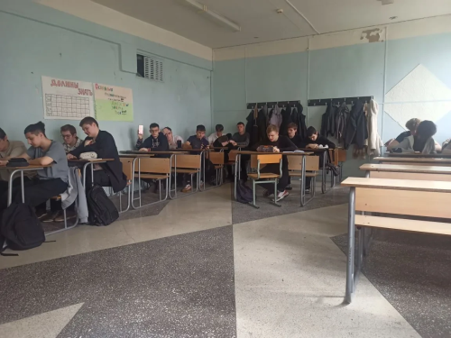  В рамках воспитательной и патриотической работы в ХИИК СибГУТИ для студентов 1 и 2 курсов СПО прошли тематические игровые викторины, посвящённые Дню радио.