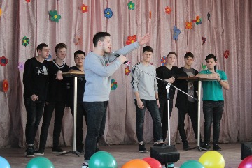 IMG_0025_cr.jpg