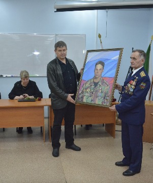 _DSC2562_cr.jpg