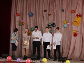 IMG_7439_cr.jpg