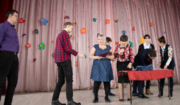 IMG_4350_cr.jpg