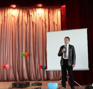 IMG_1714_cr.jpg
