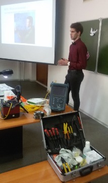 20190425_154004_cr.jpg