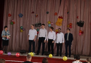 IMG_7441_cr.jpg