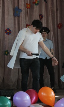 IMG_0099_cr.jpg