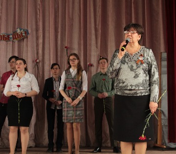 IMG_0311_cr.jpg