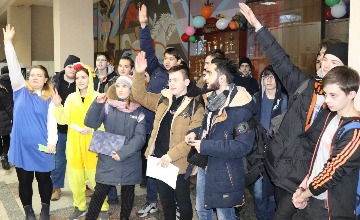 IMG_2477_cr.jpg