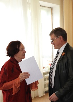 IMG_3124_cr.jpg