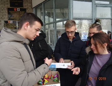 DSC02787_cr.jpg