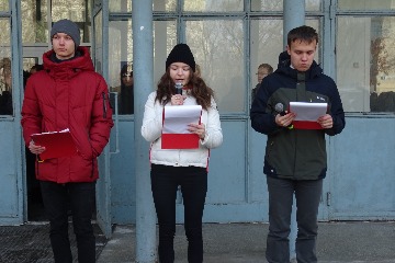 DSC02768_cr.jpg