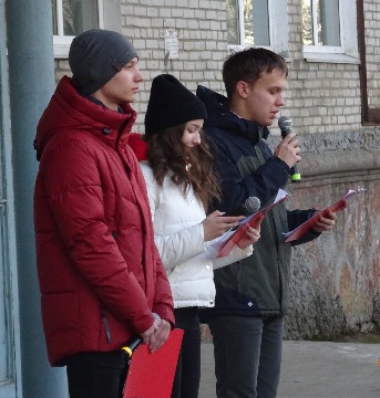 DSC02764_cr.jpg