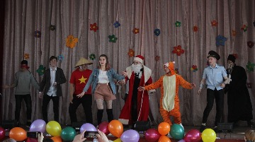 IMG_0125_cr.jpg