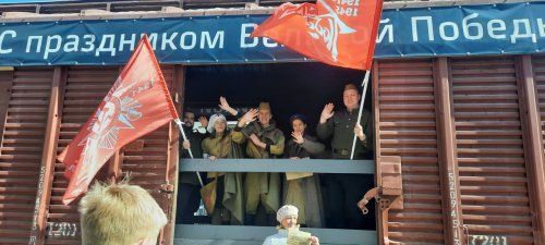 Студенты ХИИК Участвовали в Праздничных Мероприятиях Хабаровска и Проекте "Поезд Победы"