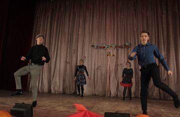 IMG_0184_cr.jpg