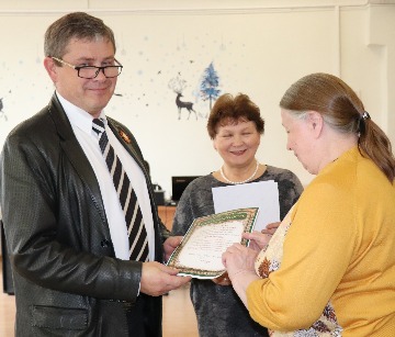 IMG_3122_cr.jpg