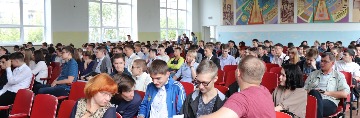 IMG_1690_cr.jpg