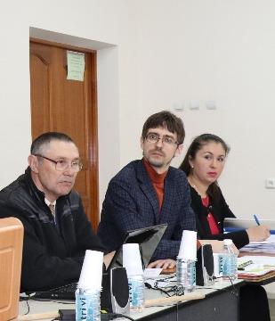 IMG_1627_cr.jpg