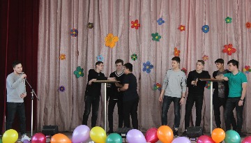 IMG_0019_cr.jpg