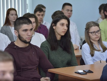 _DSC2584_cr.jpg