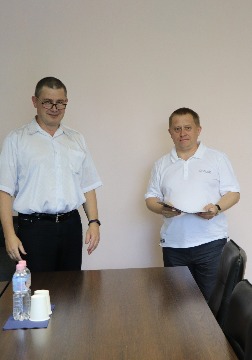 IMG_3189_cr.jpg