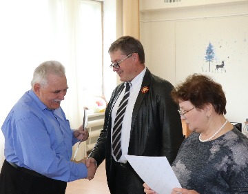 IMG_3128_cr.jpg