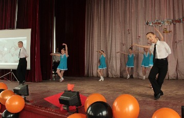 IMG_0137_cr.jpg