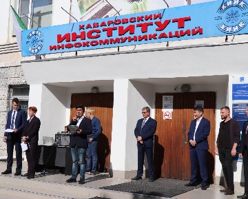 IMG_7226_cr.jpg